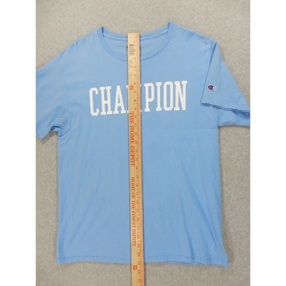 Champion Chest Logo Short Sleeve Crew Tee Shirt (Mens Medium) Sky‎ Blue - Picture 7 of 9